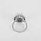 Bague 56 Bague en platine, or blanc, perle et diamants 58 Facettes B260534