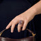 Bague 56 Bague marguerite en or blanc et jaune, améthystes 58 Facettes B260526