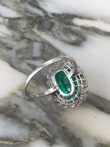 Bague 58 Bague marguerite en or blanc avec émeraude colombienne et diamants 58 Facettes 285