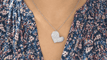 Collier Collier - Pendentif cœur en or blanc et diamants 58 Facettes 18310
