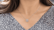 Collier Collier flocon de neige en or blanc et diamants 58 Facettes 21121