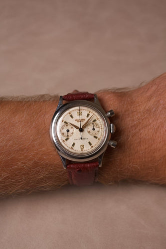 Montre Universal Genève Compax - Montre chronographe en acier cadran crème 58 Facettes MONTRE-032