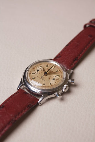 Montre Universal Genève Compax - Montre chronographe en acier cadran crème 58 Facettes MONTRE-032