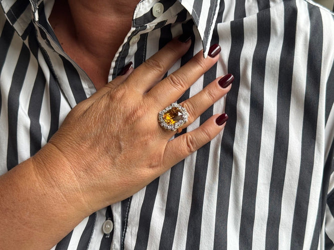 Bague Bague en or 18 carats, citrine 7,33 carats et diamants 1,08 carat 58 Facettes UN-1680
