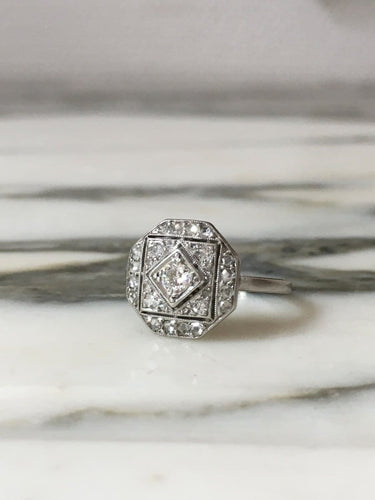 Bague 51 Art déco - Bague en platine et diamants 58 Facettes 286