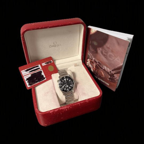 Montre Omega - Montre Seamaster Diver 300M en acier 58 Facettes MT48152