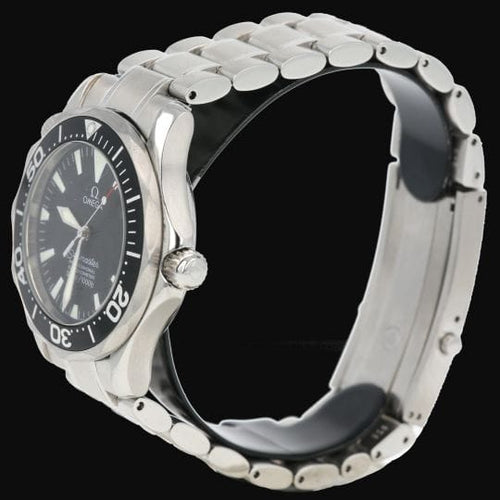 Montre Omega - Montre Seamaster Diver 300M en acier 58 Facettes MT48152