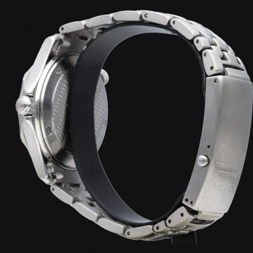 Montre Omega - Montre Seamaster 300 M en acier 58 Facettes MT48216