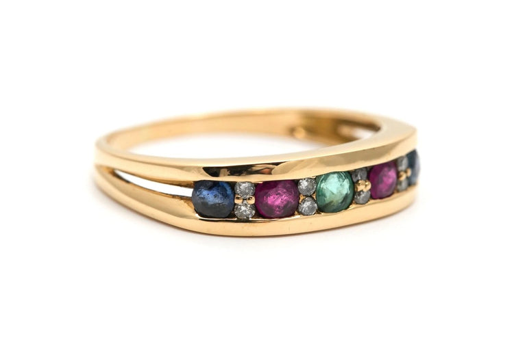 Bague 61 Bague contemporaine en or jaune avec émeraude, rubis, saphirs et diamants 58 Facettes B936