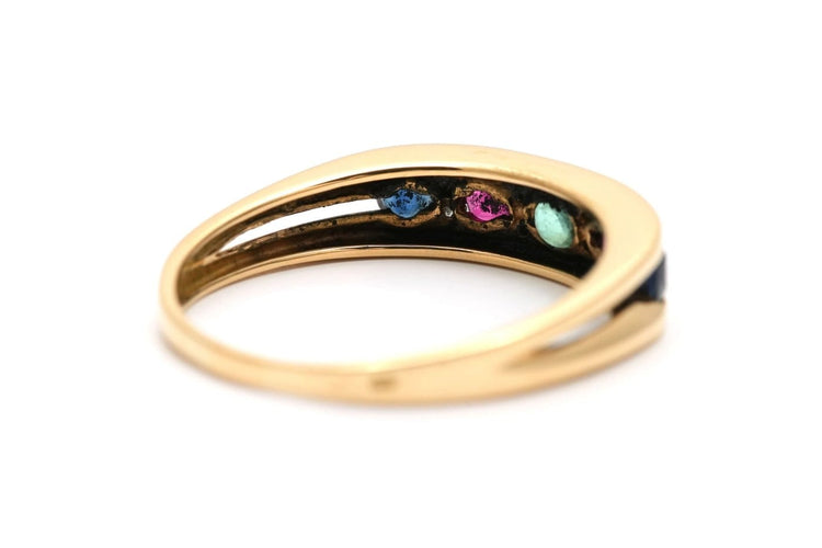 Bague 61 Bague contemporaine en or jaune avec émeraude, rubis, saphirs et diamants 58 Facettes B936