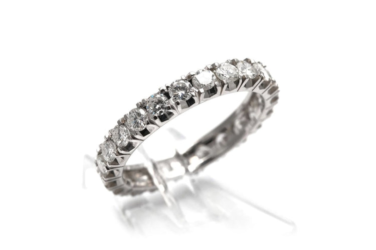 Bague 53 Alliance américaine en or blanc 18 carats et diamants 58 Facettes 24083