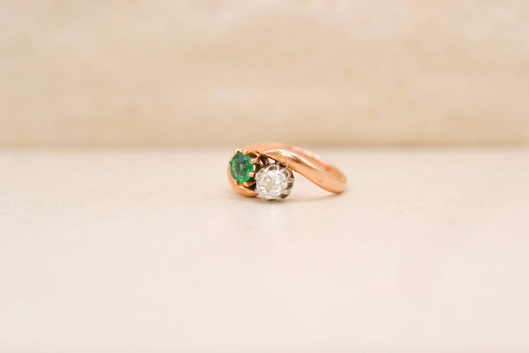 https://cdn.shopify.com/s/files/1/0963/7950/2920/files/bague-or-rose-18-carats.jpg?v=1789719182