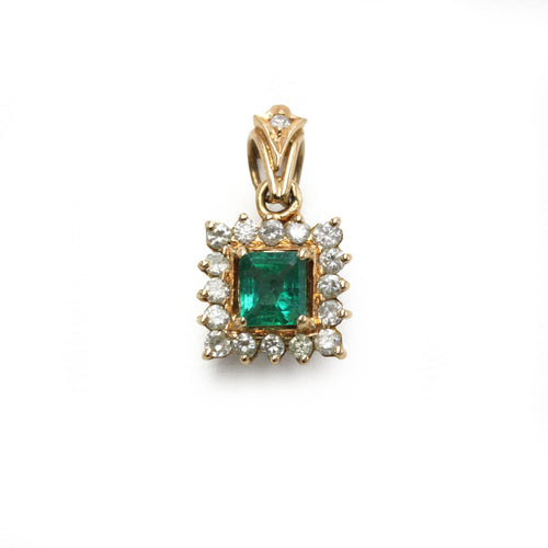 https://unsiecledebijoux.com/wp-content/uploads/2026/07/IMG_2158-copie.jpg