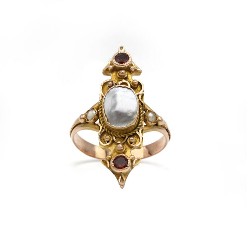 Bague 56 Bague marquise ancienne en or rose et jaune, nacre et grenats 58 Facettes 250357R