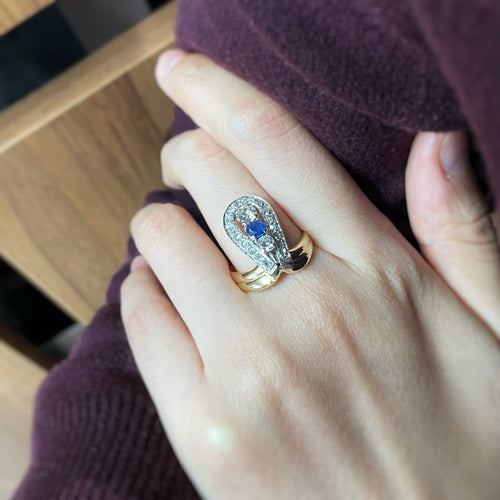 Bague 59 Bague Duchesse en or jaune, platine, saphir et diamants 58 Facettes 240325R