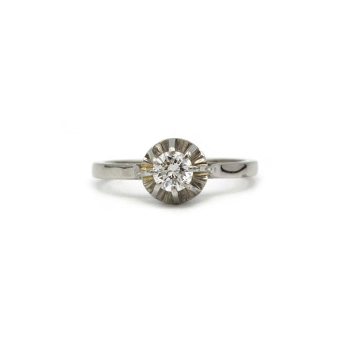 Bague 55 Solitaire - Bague en or blanc, platine et diamant 58 Facettes 220034SP