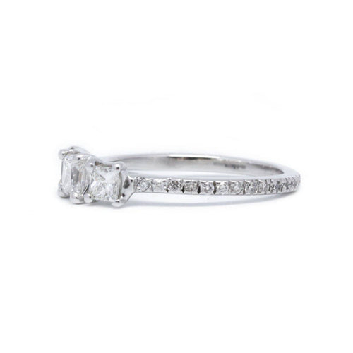 Bague 53.5 Bague trilogie en or blanc et diamants 58 Facettes 220012R