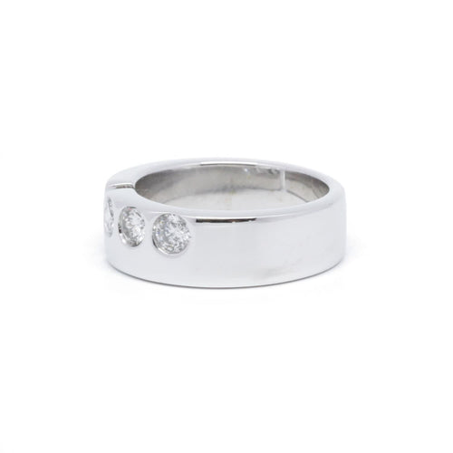 Bague 52 Bague en or blanc et diamants 58 Facettes 200133R