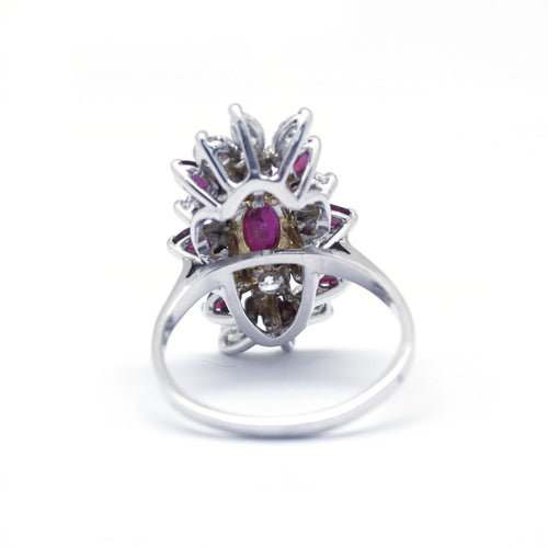 Bague 54 Marquise - Bague en or blanc, rubis et diamants 58 Facettes 230023SP