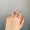 Bague 53 Bague en or blanc, diamants et saphirs 58 Facettes 220444R