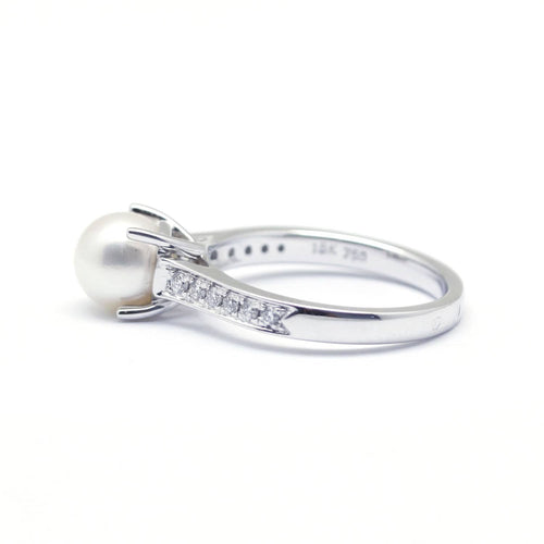 Bague 52 Bague solitaire en or blanc avec perle et diamants 58 Facettes 130136R-160047R