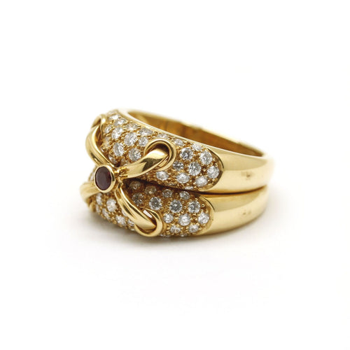 Bague 52 Bague en or jaune, rubis et diamants 58 Facettes 170128R