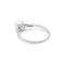 Bague 53 Bague en or blanc, perle et diamants 58 Facettes 140134R