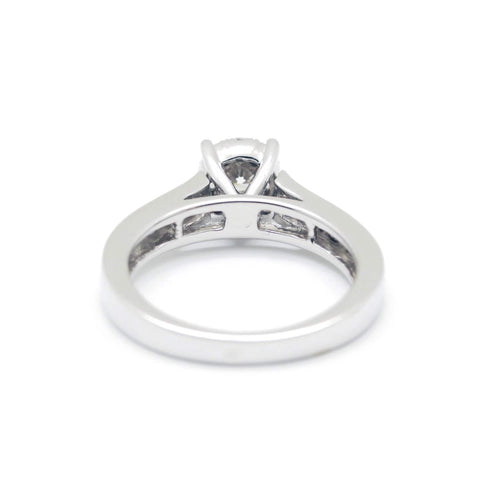 Bague 52 Bague en or blanc et diamants 58 Facettes 220536R