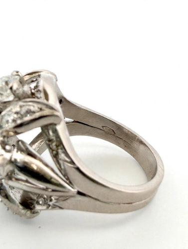 Bague 53 Bague émeraude centrale en platine et diamants 58 Facettes 562/26 A