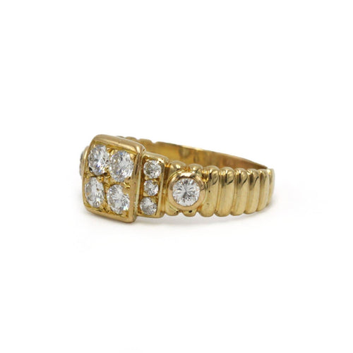 Bague 52 Bague vintage en or jaune et diamants 58 Facettes 1444