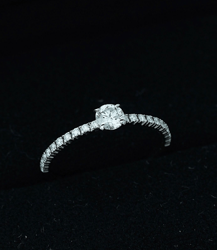 Bague 49 Cartier Étincelle - Bague solitaire en platine et diamants 58 Facettes Cartier étincelle 0.20