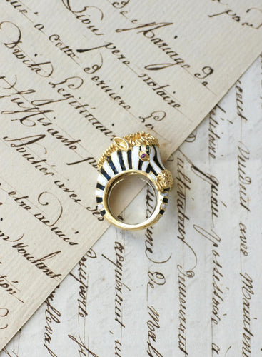 Bague 47 Frascarolo - Bague zèbre en or jaune, émail, rubis et diamants 58 Facettes