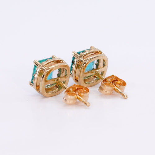 Boucles d'oreilles Boucles d'oreilles en or jaune 14 ct, émeraudes et diamants 58 Facettes E0057