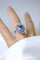 Bague 57 Bague saphir de Ceylan en or blanc et diamants 58 Facettes
