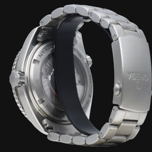 Montre Omega Seamaster - Montre Planet Ocean 600M en acier 58 Facettes MT47027