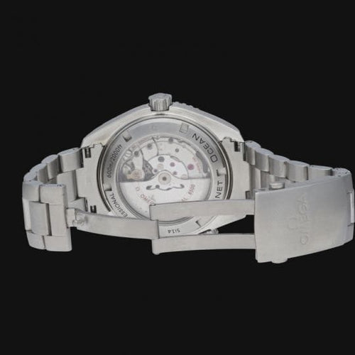 Montre Omega Seamaster - Montre Planet Ocean 600M en acier 58 Facettes MT47027
