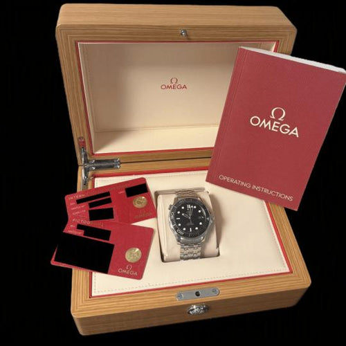 Montre Omega - Montre Seamaster Diver 300M en acier 58 Facettes MT48132