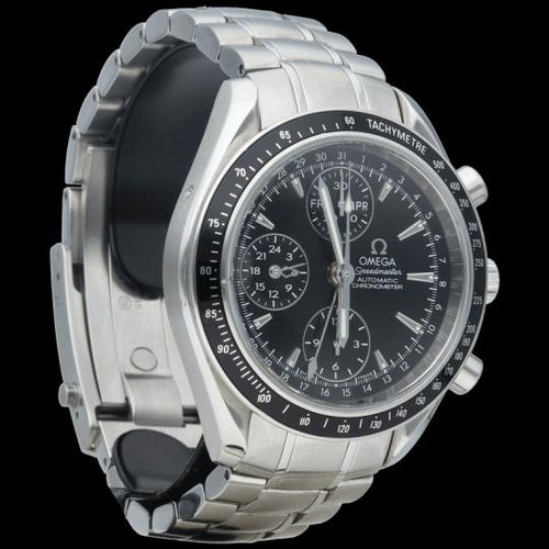 Montre Omega Speedmaster - Montre Day-Date chronographe en acier 58 Facettes MT48229
