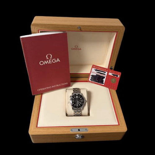 Montre Omega - Montre Seamaster Diver 300M en acier 58 Facettes MT48122