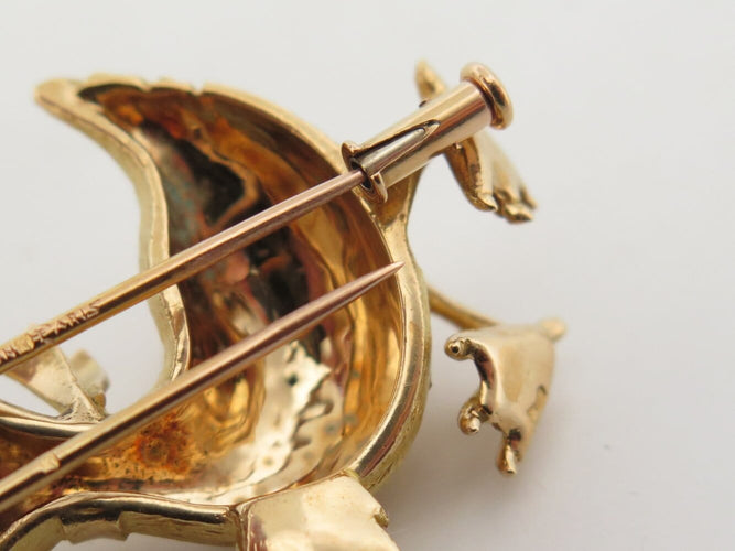 Broche Boucheron - Broche canard en or jaune 18k, turquoise et diamants 58 Facettes 276293