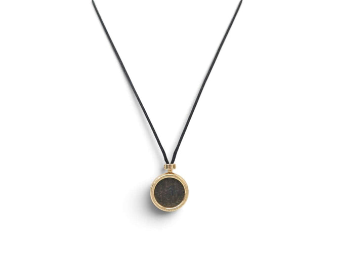 Collier Bulgari Monete - Collier pendentif en or jaune 18k avec pièce ancienne 58 Facettes 275128