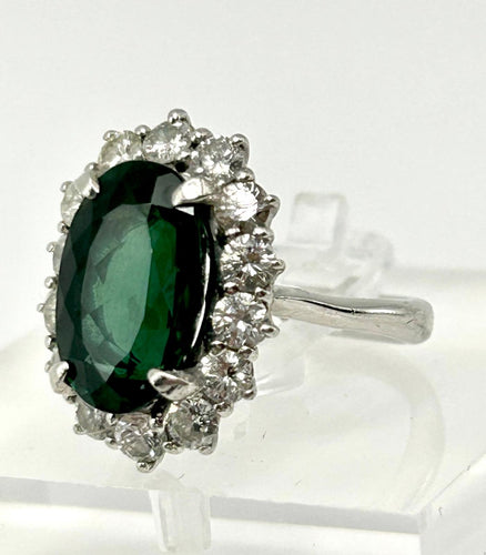 Bague 50 Bague cocktail en platine, tourmaline verdélite 4,60 ct et diamants 58 Facettes ANELLO TORMALINA VERDEITE