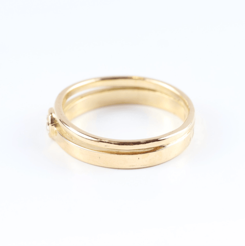 Bague 51 Bague solitaire en or jaune 18K et diamant 0,16 ct 58 Facettes 159/24SL3