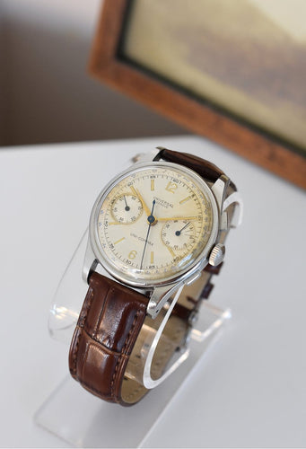 Universal Genève Uni-Compax 1940 Réf. 22551.jpg 7.jpg