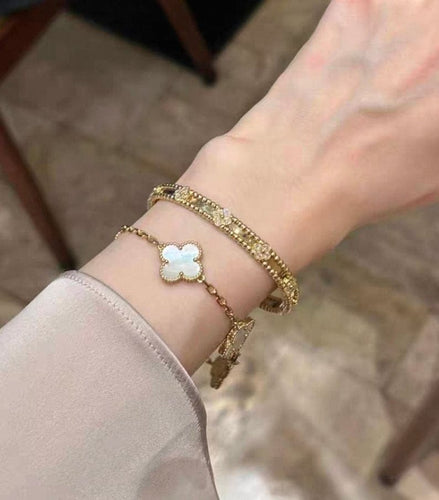 Bracelet Van Cleef & Arpels - Bracelet Perlée en or jaune et diamants 58 Facettes jnci184