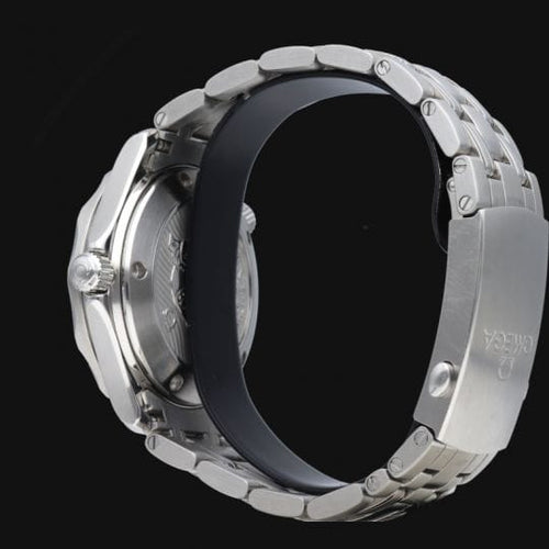 Montre Omega - Montre Seamaster Diver 300M en acier 58 Facettes MT48125