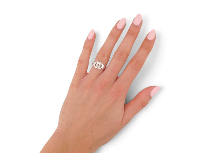 Bague 53 Dinh Van Menottes R8 - Bague en or blanc et diamants 58 Facettes 276592