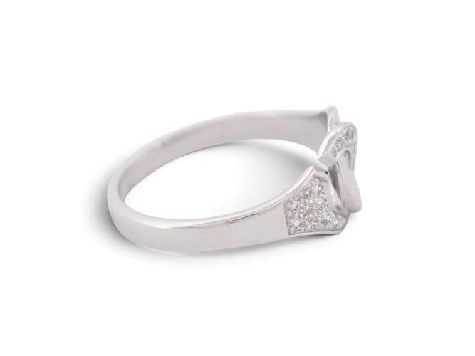 Bague 53 Dinh Van Menottes R8 - Bague en or blanc et diamants 58 Facettes 276592