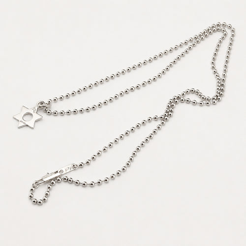 https://18carats.fr/wp-content/uploads/2026/09/37630-38438-Dinh-Van-–-Collier-en-or-blanc-a-pendentif-etoile.jpg