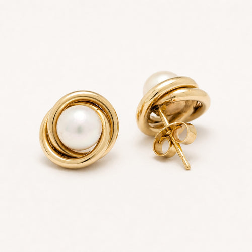 Boucles d'oreilles Boucles d'oreilles en or jaune 18 carats et perles 58 Facettes 38005